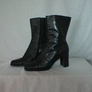 Black Boot